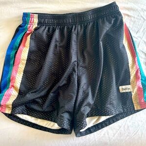 Duvin Design Co shorts size Small